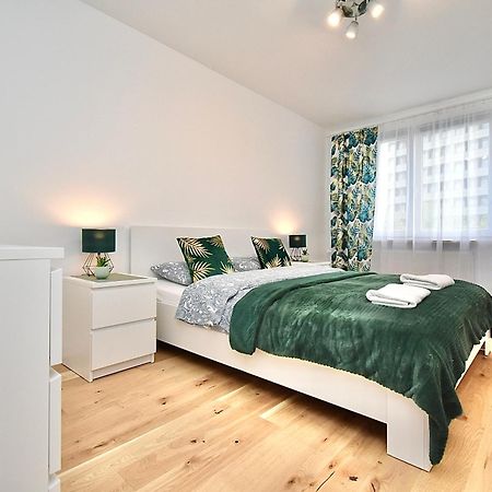Rental Apartment Obrzezna Varsó Kültér fotó